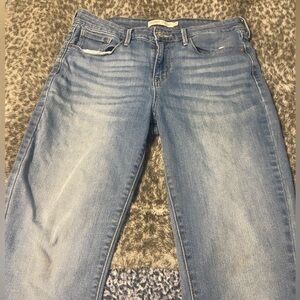 Levi's Straight Leg Jeans
